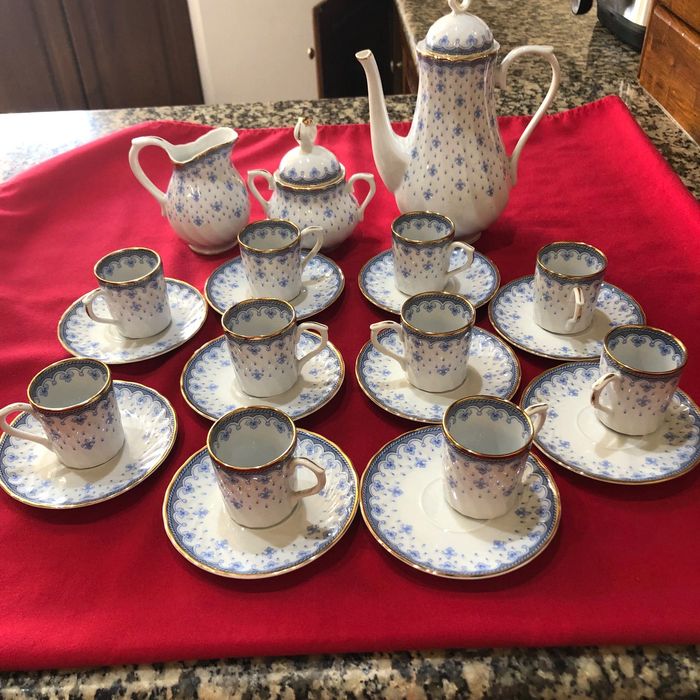 Conjunto de porcelana