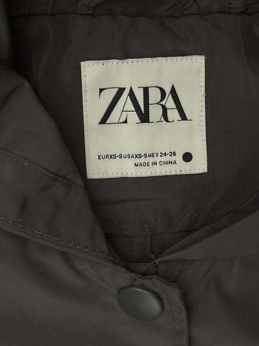 Легкий плащ  -дождевикZara