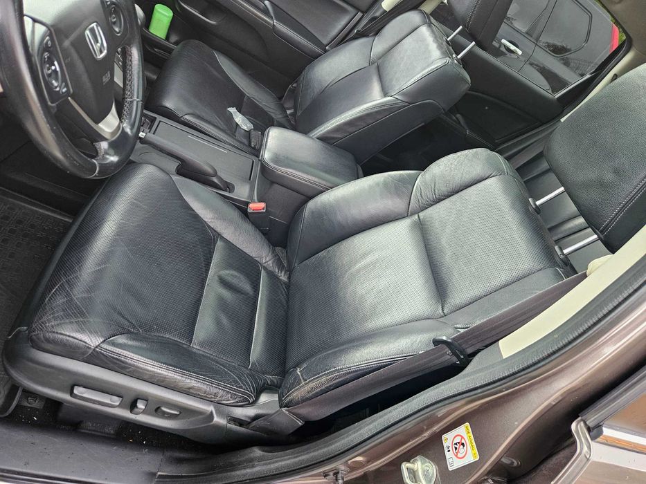 Автомобіль HONDA CR-V