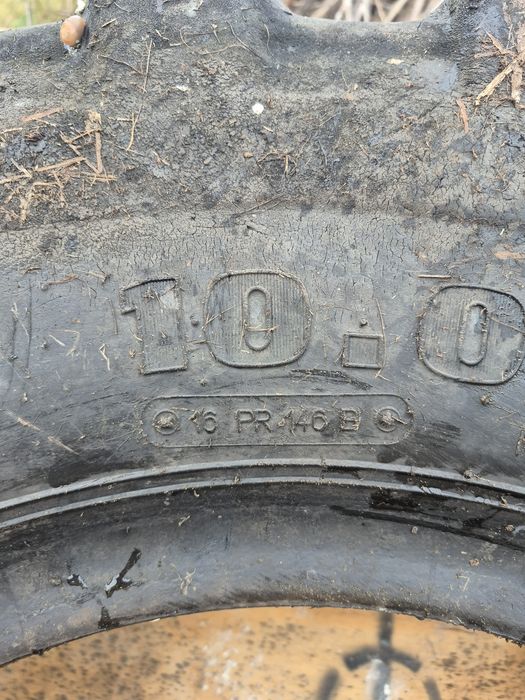 Шины 10.00-20 на экскаватор JCB, CAT, Doosan, Volvo