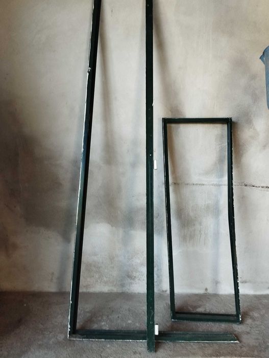 Porta e janela em alumínio branco resistentes