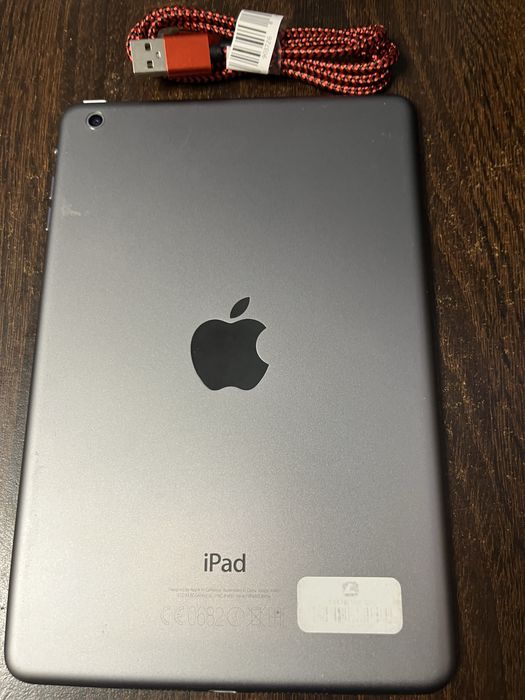 Ipad mini niedziałajacy