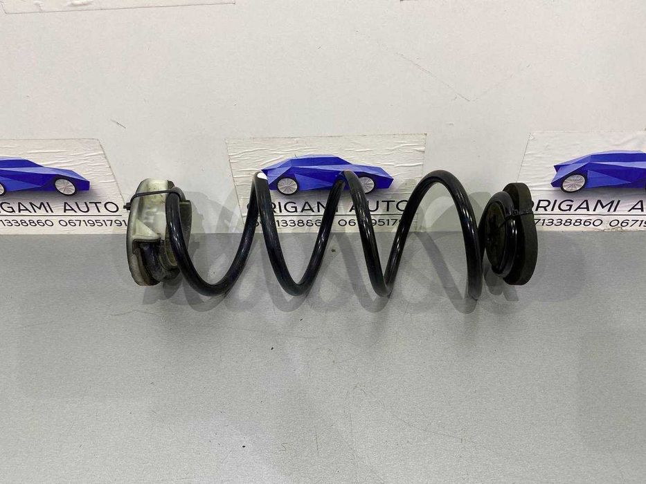 Пружина задня Nissan rogue T33 Нісан рог Т33 2021 2022 2023