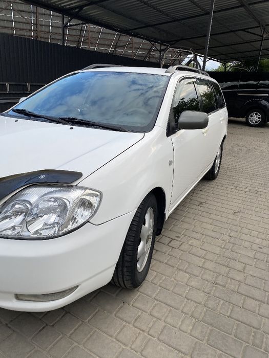 Продам Toyota Corolla