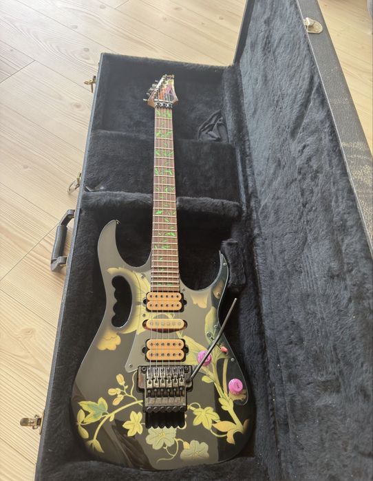 Ibanez JEM 77FP (1990) — Original + Case