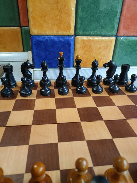 Игровой набор деревянные резные шахматы 60 годов
