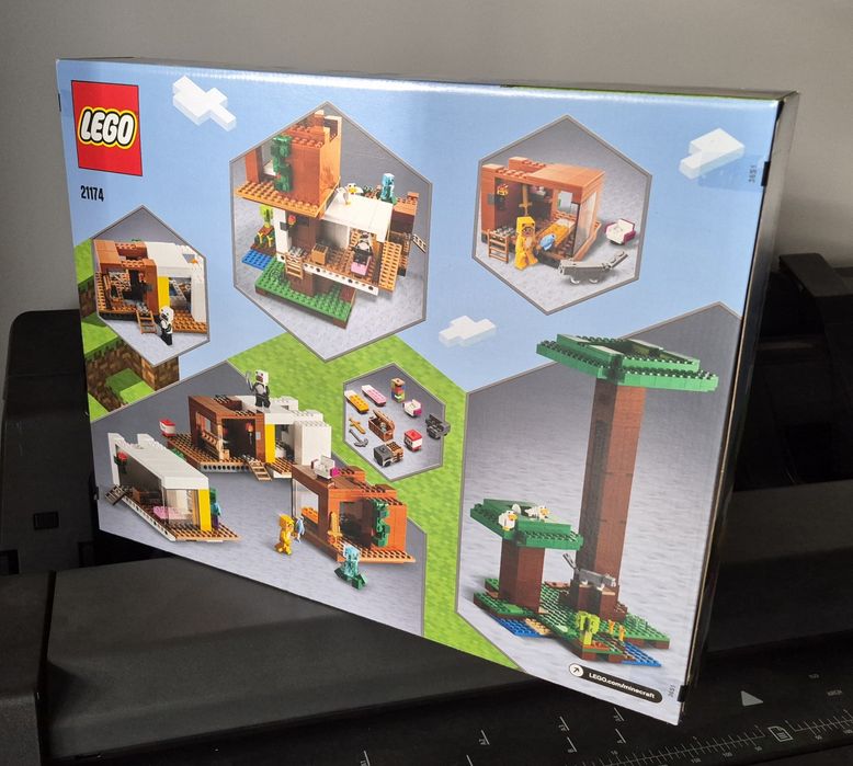 LEGO Minecraft 21174 Nowoczesny domek na drzewie / The Modern Treehouse