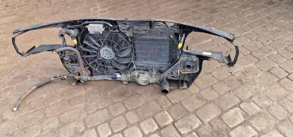 Audi A4 B7 pas przedni wzmocnienie manual 1,6 ALZ 2,0 B ALT