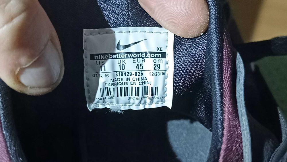 NIKE AIR HIARACHE r.45 stan bardzo dobry