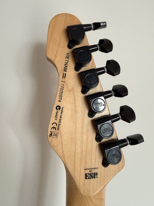 Gitara elektryczna (ESP LTD SN-200 ht WH)HSS