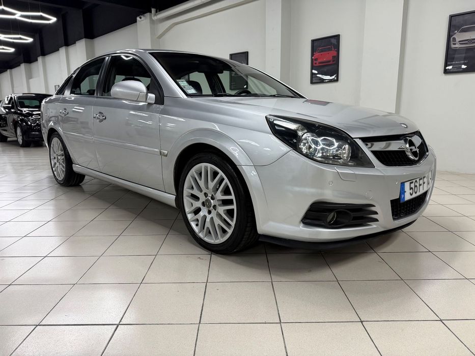 Opel Vectra 1.9 CDTi Auto.