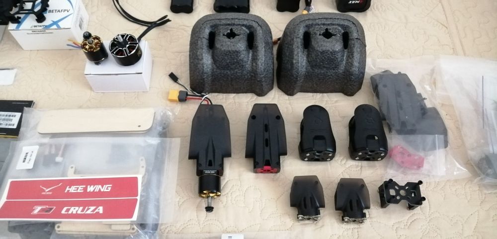 Розпродаж FPV Speedybee MARIO 4" DjiO4, ESC Hobbywing 3-6S 60A,Gimbal XF C-20T, частини Heewing T1, T2 FC ATOMRC F405 NAVI  Hqprop 7 дюйма, Акуми 2-6S