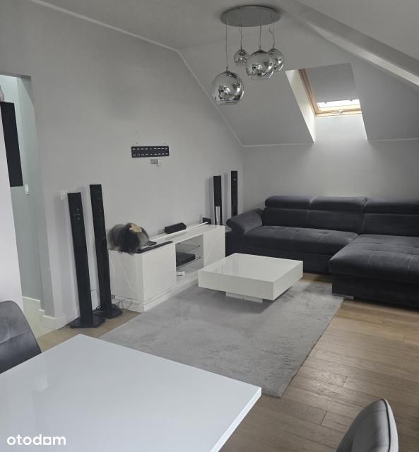 Komfortowe 3 pokoje klimatyzacja,parking podziemny