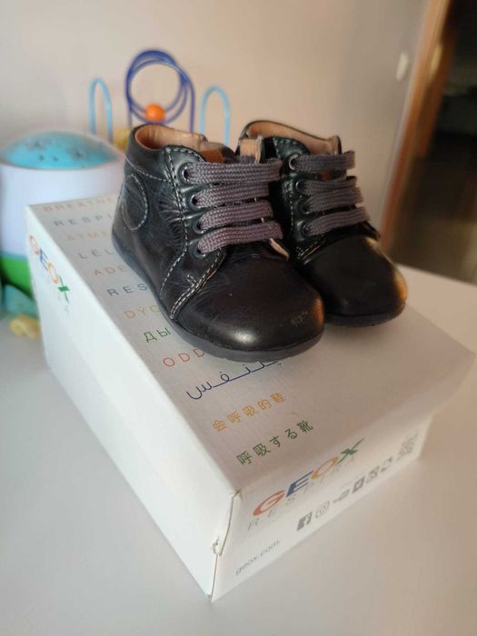 Vendo botas azuis Geox N.19