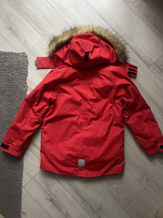 Зимова куртка пуховик Reima 128(+6) в хорошому стані
