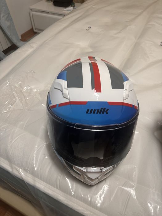 Capacete de moto UNIK Vesta