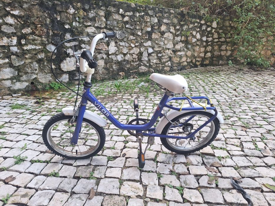 Bicicleta antiga Vilar criança