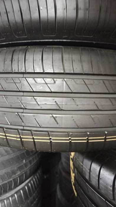 Pneus  215/60/16