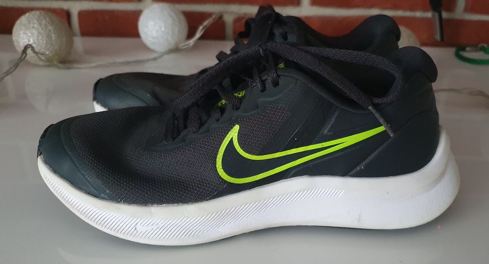 Adidasy Nike r. 35,5