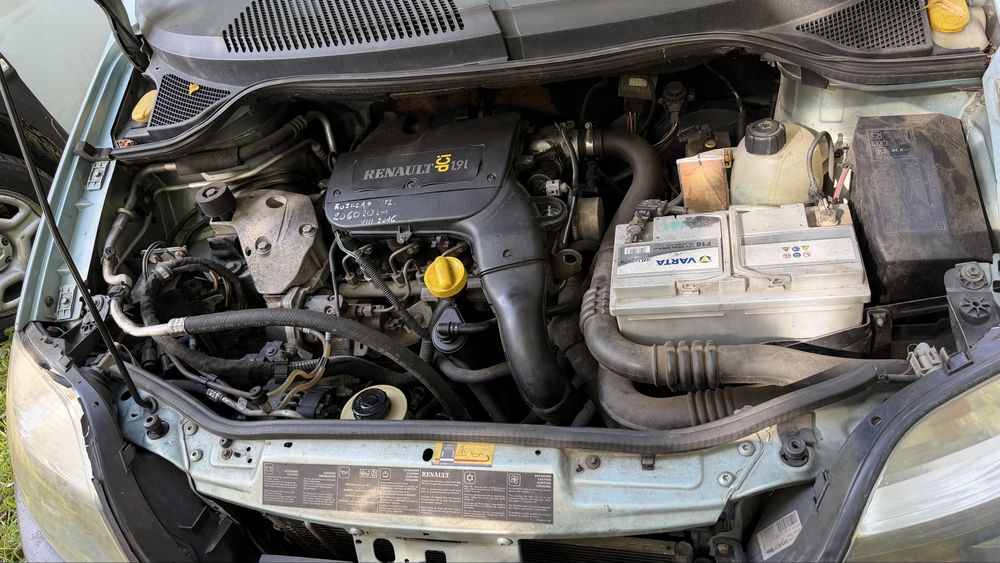 Renault scenic rx4