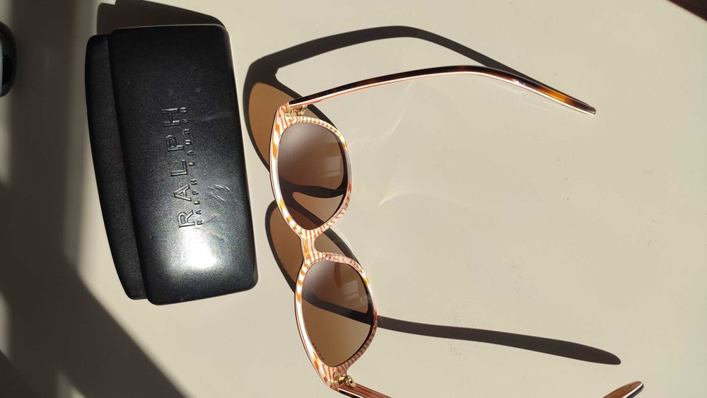 Okulary przeciwsłoneczne Ralph Lauren + twarde etui RL