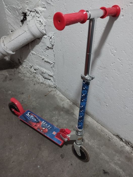 Hulajnoga dwukołowa dziecięca Spiderman