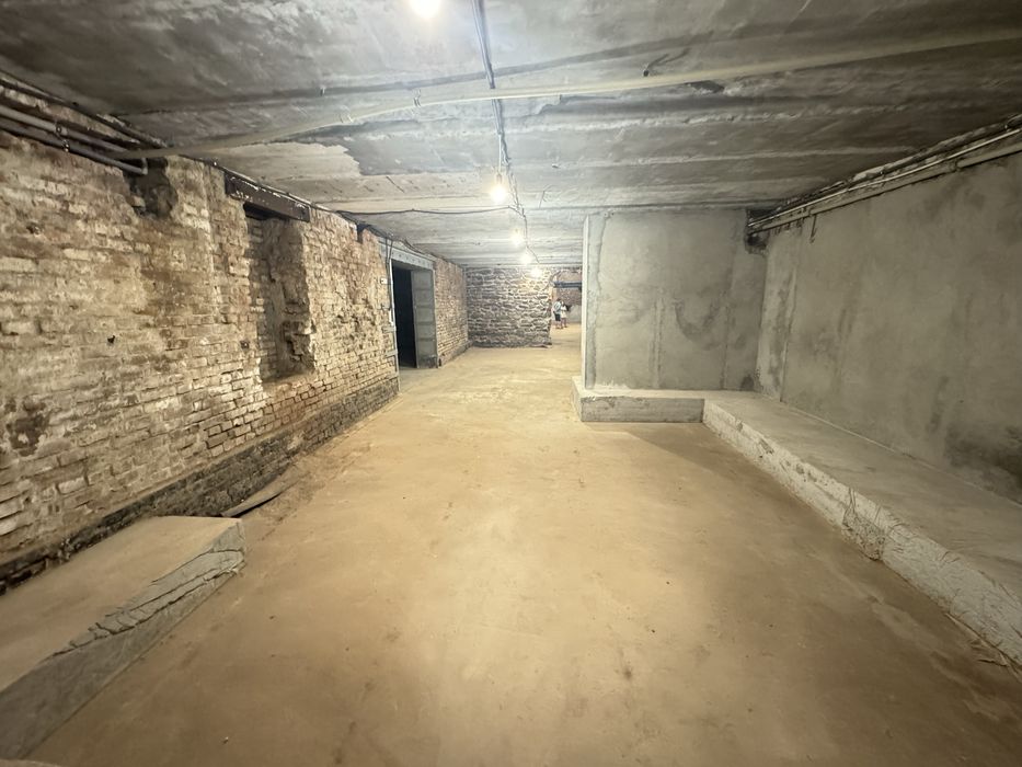 Аренда цокольного помещения, Проспект Почтовый, фасад, 224 м2