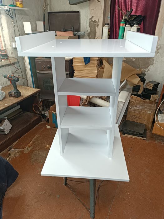 Этажерка тележка косметологическая косметолога етажерка под аппарат