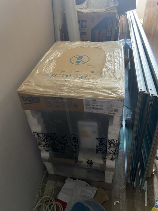 Нерозпакована! Вбудована посудомийна машина BEKO DIS28123