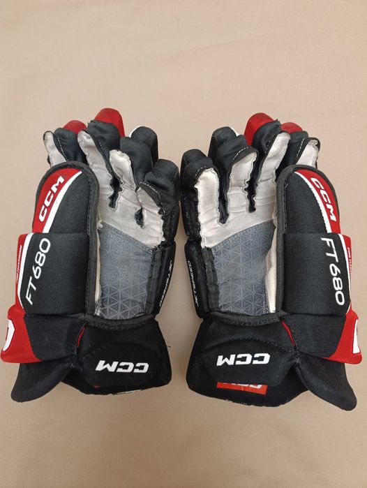 Хоккейные перчатки CCM Jetspeed FT680