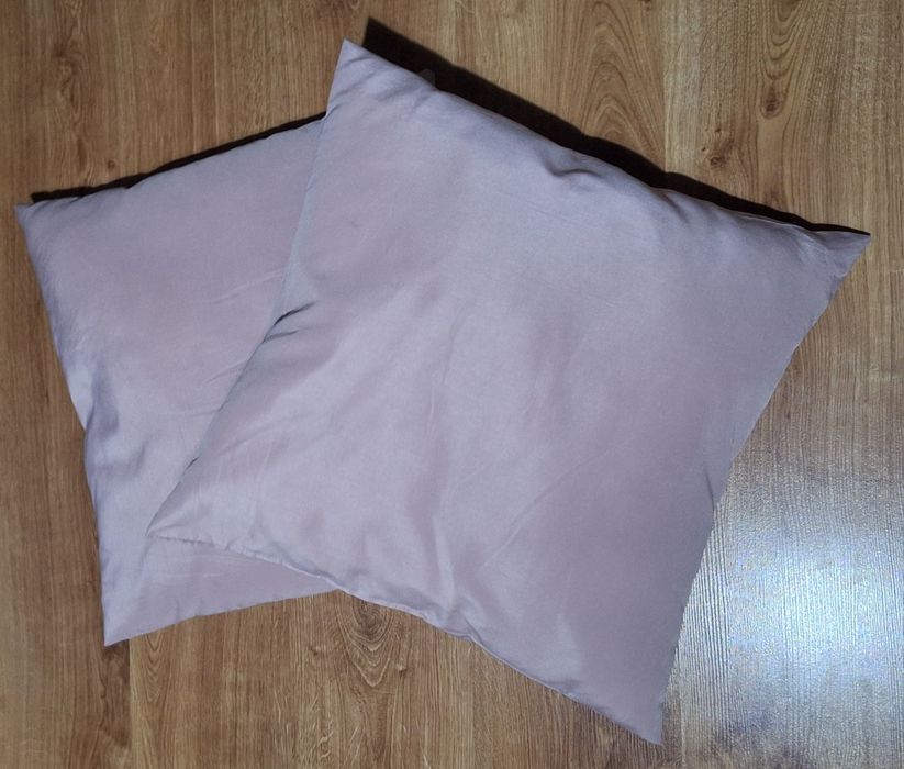 3 poduszki ozdobne z  wypełnieniem 50x50cm ikea