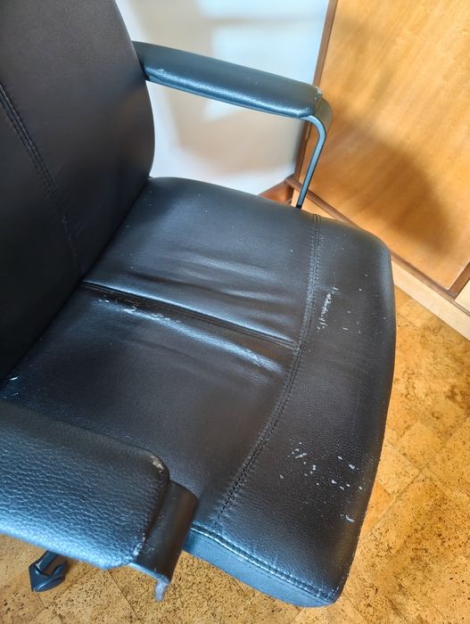 URGENTE - Cadeira de escritório IKEA MILLBERGET