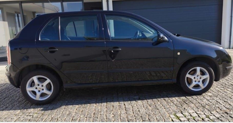 Skoda otavia  apenas 75 kilometros