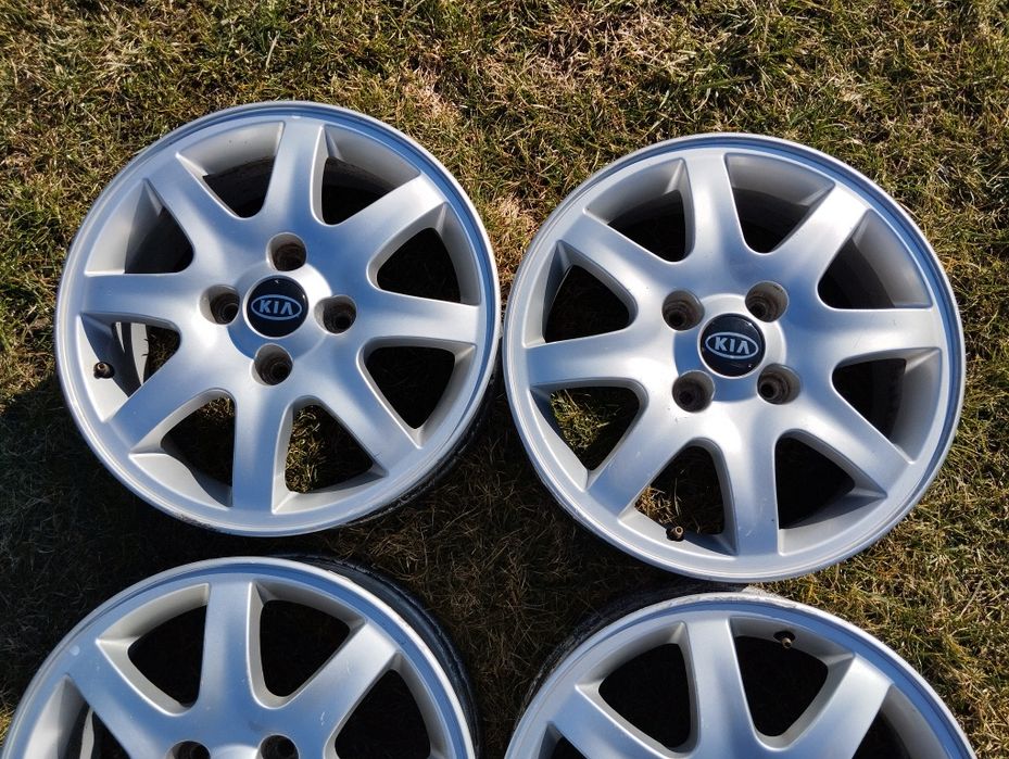 Felgi Kia 16" 4x114,3 6J ET43 komplet