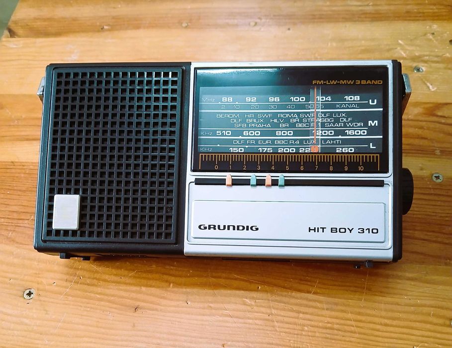 Rádio Grundig Hit Boy 310