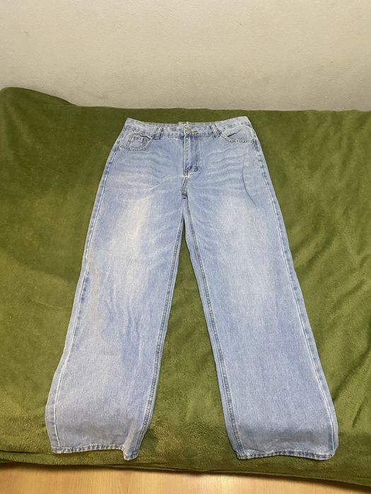 Calça de ganga azul claro