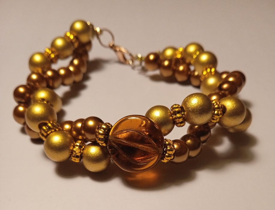 Bransoletka cynamonowa elegancja