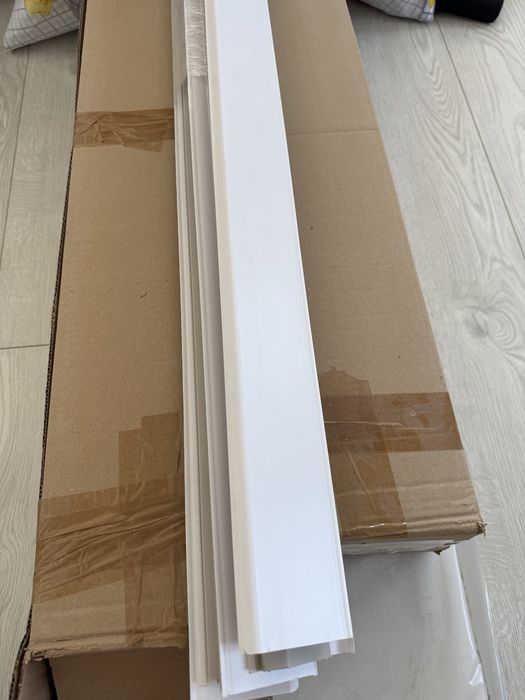 Плинтус King Floor 70 белый 20,8x70x2500 мм