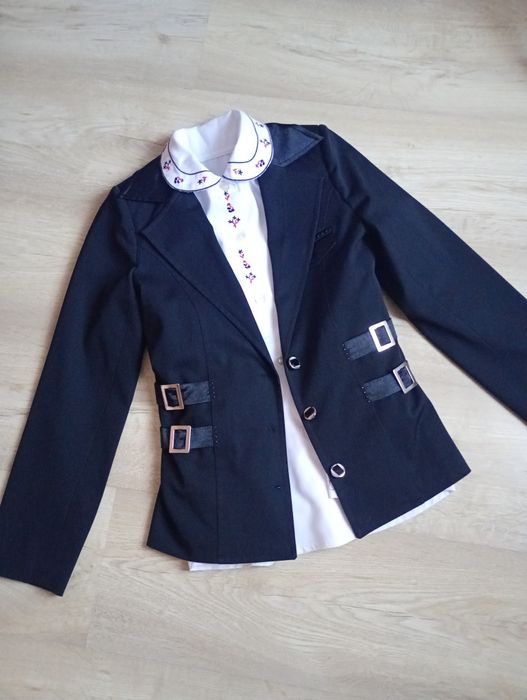 Шкільний костюм піджак брюки 8-10 р.