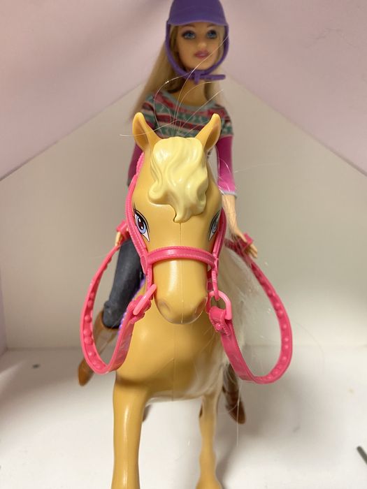 Лялька Barbie Верхова їзда