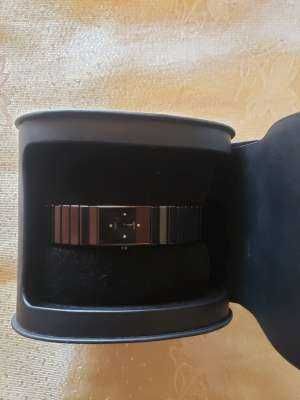 Дамские наручные часы RADO