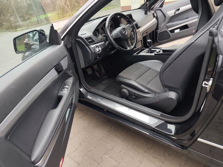 Mercedes- Benz klasa E Mercedes -Benz E 200 CGI turbo coupe