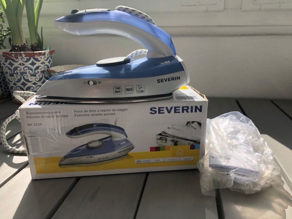 Sprzedam żelazko turystyczne SEVERIN 1000W 115/230 V model BA3234