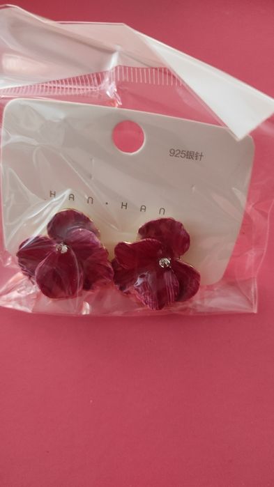 duze Kolczyki kwiaty na sztyfcie