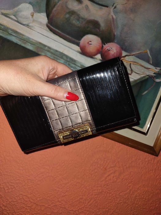 Гаманець,  Sonya Rikel