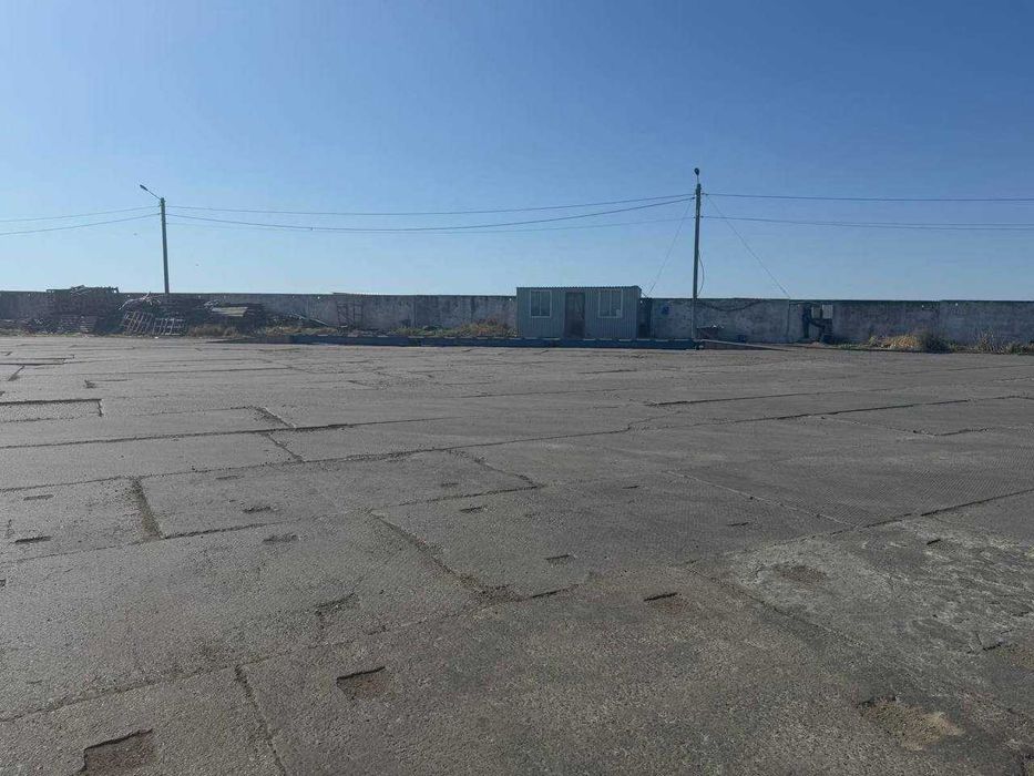 Сдам 3 отдельных склада (общая площадь 5000 кв.м)