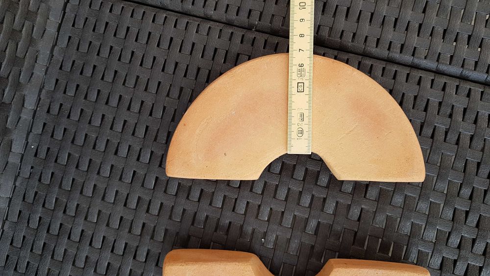 Szamotowe obciążniki do kiszenia kapusty