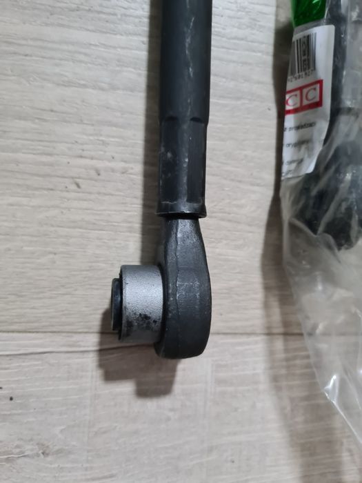 Задні розвальні тяги Опель/Opel Омега Б Opel Omega B