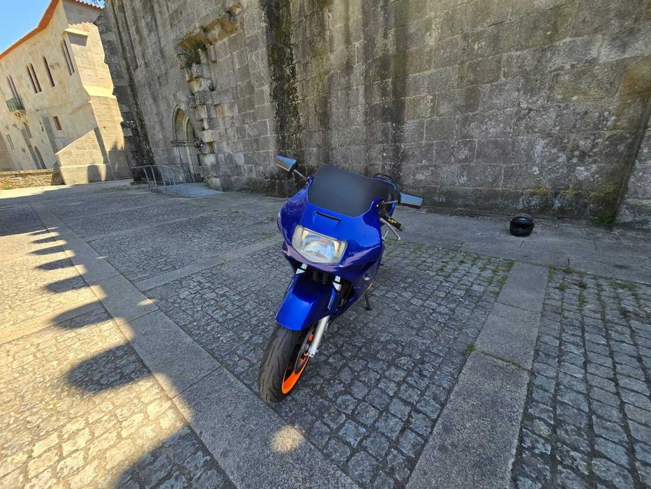 Vendo ou troco Honda cbr 600f