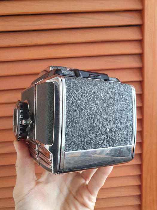 BRONICA S  середній формат